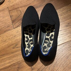 Black Rothy’s almond loafer - 7.5